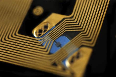 can rfid chips be hacked|problems with rfid technology.